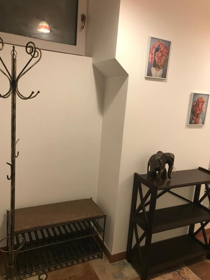 Атмосферная Квартира В Центре Одессы 敖德萨 外观 照片